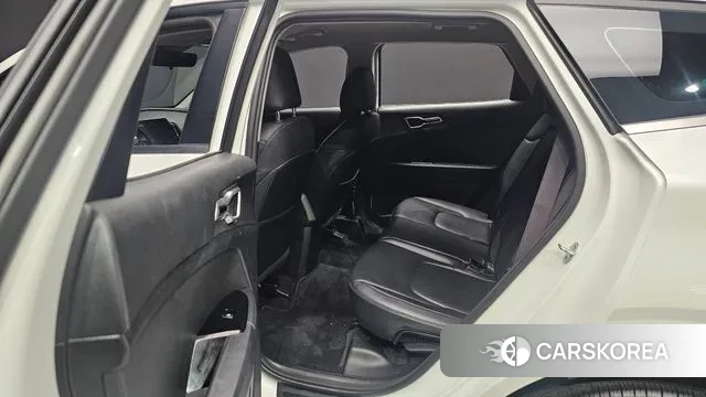 Kia Sportage 5th Generation 2022 Белый из Кореи, фото 3