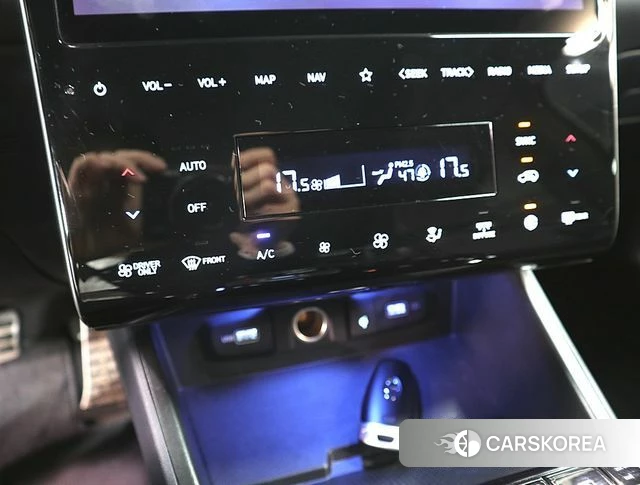 Hyundai Tucson Hybrid (NX4) 2023 Черный из Кореи, фото 3