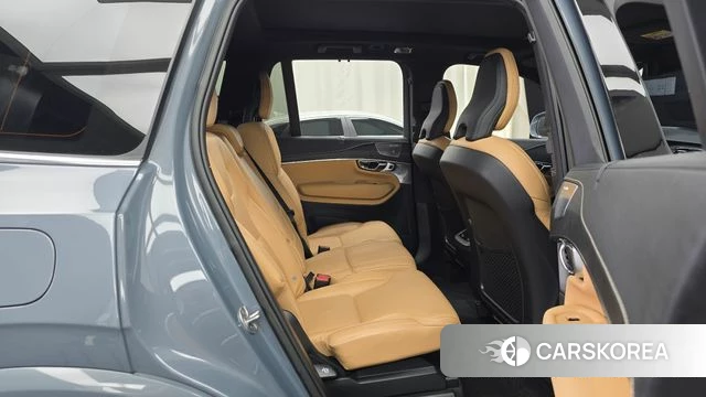 Volvo XC90 second Generation 2022 Серебристо-серый из Кореи, фото 3