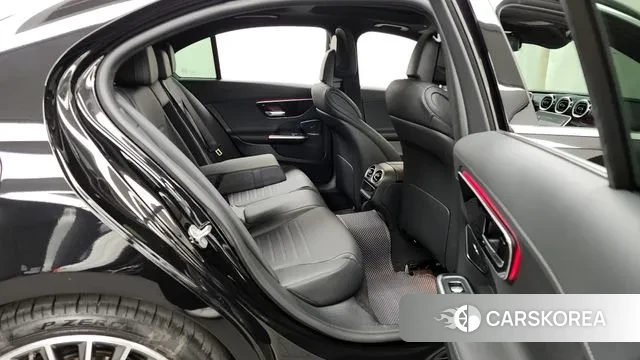 Mercedes-Benz C-Class W206 2024 Черный из Кореи, фото 3