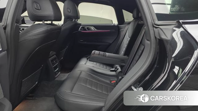 BMW i4 2022 Черный из Кореи, фото 3