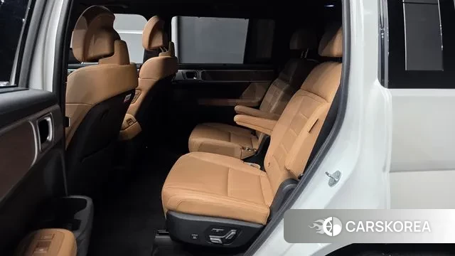 Hyundai Santa Fe (MX5) 2023 Белый из Кореи, фото 3