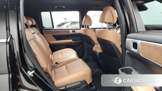 Hyundai Santa Fe (MX5) 2023 Черный из Кореи, фото 3