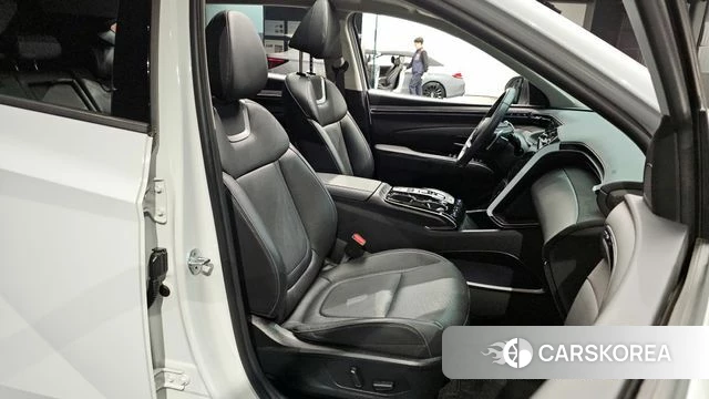 Hyundai Tucson (NX4) 2021 Белый из Кореи, фото 3