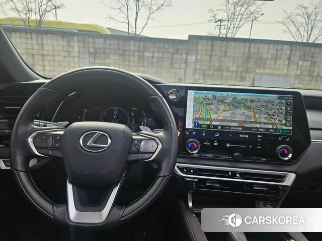 Lexus RX450h + 5th generation 2024 Серебристо-серый из Кореи, фото 3