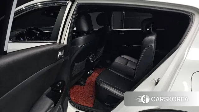 Kia Sportage The Bold 2018 Белый из Кореи, фото 3