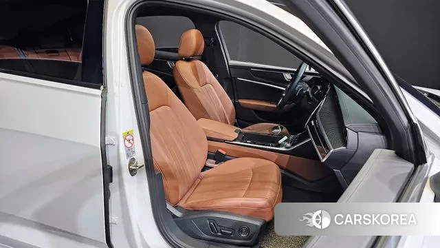 Audi A6 (C8) 2022 Белый из Кореи, фото 3