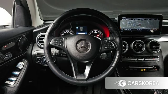 Mercedes-Benz GLC-Class X253 2019 Белый из Кореи, фото 3