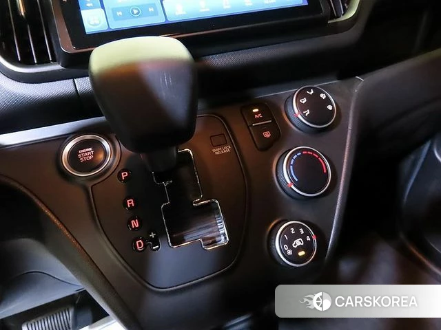 Kia The New Kia Ray 2023 Черный из Кореи, фото 3