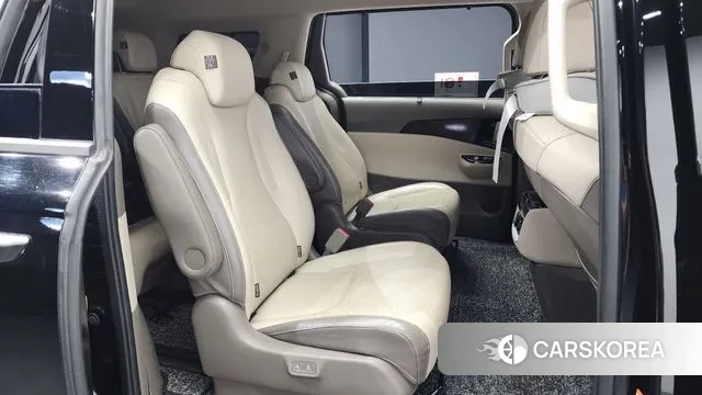 Kia Carnival 4th generation 2020 Черный из Кореи, фото 3