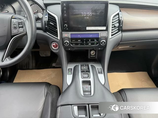 Honda Crown Road 2020 Белый из Китая, фото 3