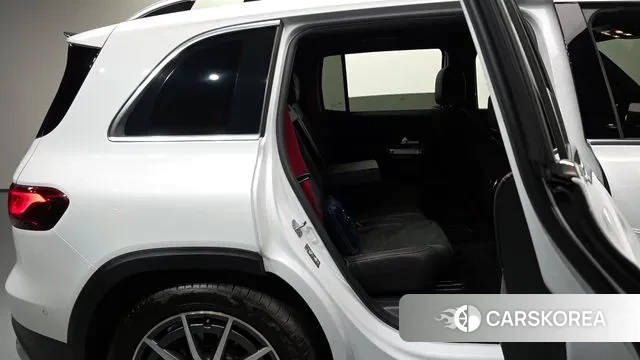 Mercedes-Benz GLB-Class X247 2023 Белый из Кореи, фото 3