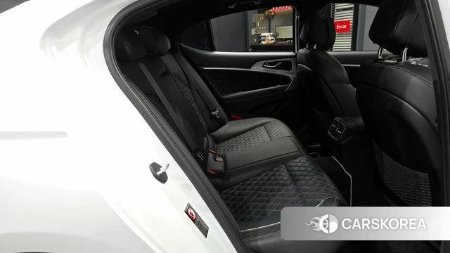 Genesis G70 2019 Белый из Кореи, фото 3