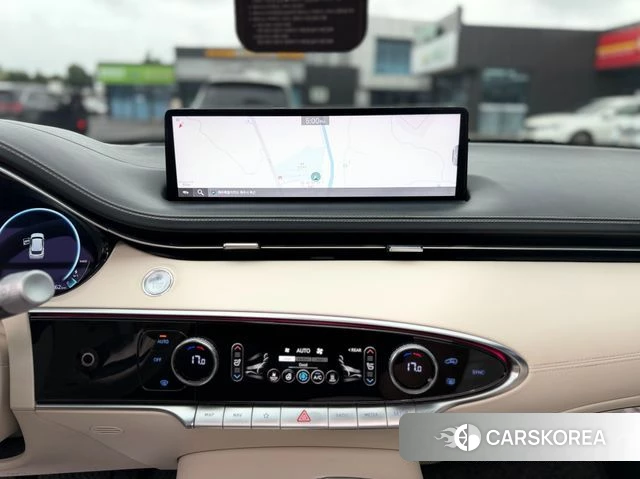 Genesis Electrified GV70 2022 Черный из Кореи, фото 3