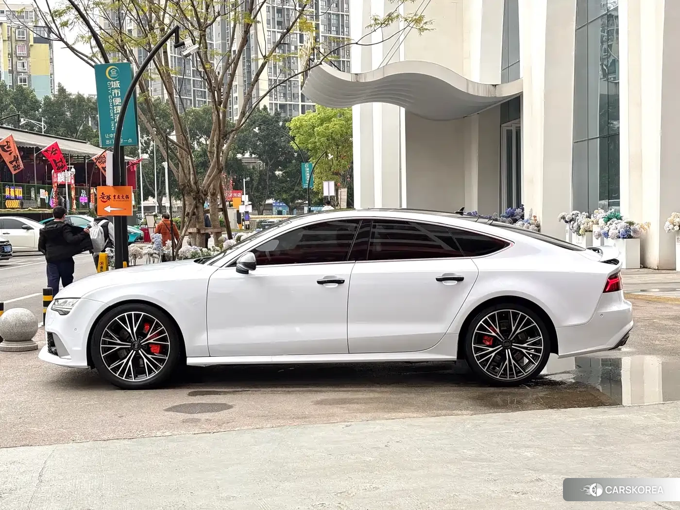 Audi A7 2018 Белый из Китая, фото 3