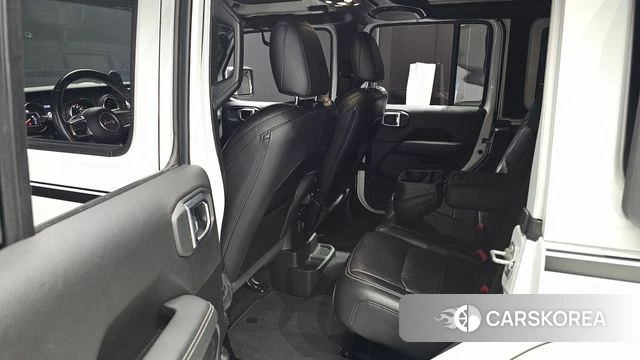 Jeep Wrangler (JL) 2021 Белый из Кореи, фото 3