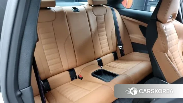 BMW M2 (G87) 2024 Белый из Кореи, фото 3