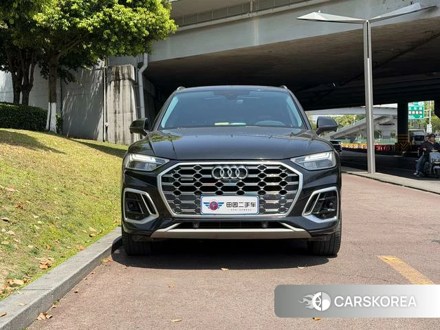 Audi Q5L 2022 Черный из Китая, фото 3