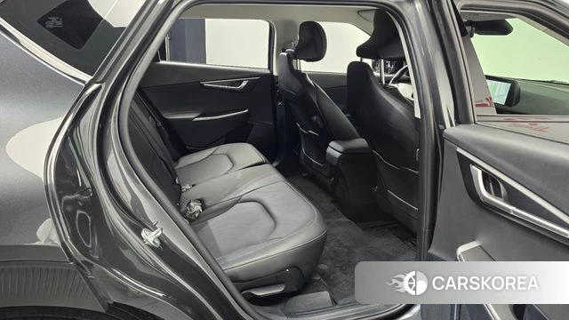 Kia EV6 2023 Серый из Кореи, фото 3