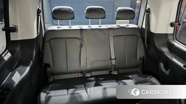 Hyundai Staria 2021 Серебристо-серый из Кореи, фото 3