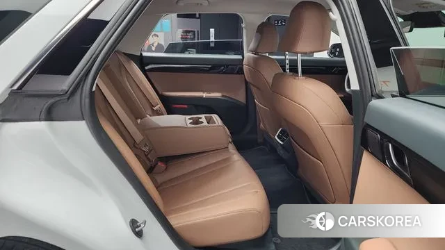 Hyundai Grandeur (GN7) 2025 Белый из Кореи, фото 3