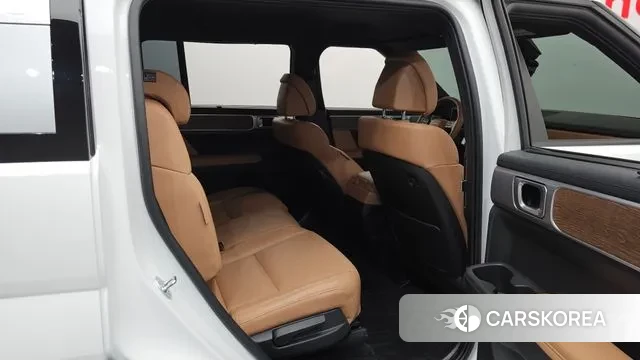 Hyundai Santa Fe (MX5) 2023 Белый из Кореи, фото 3