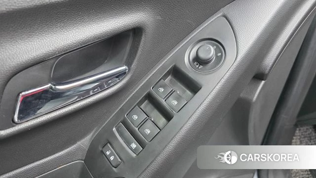Chevrolet (GM Daewoo) The New Trax 2019 Серый из Кореи, фото 3