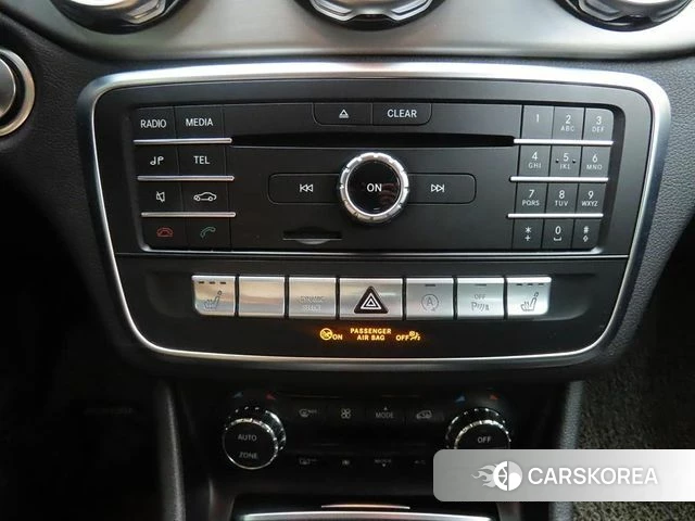 Mercedes-Benz GLA-Class X156 2018 Белый из Кореи, фото 3