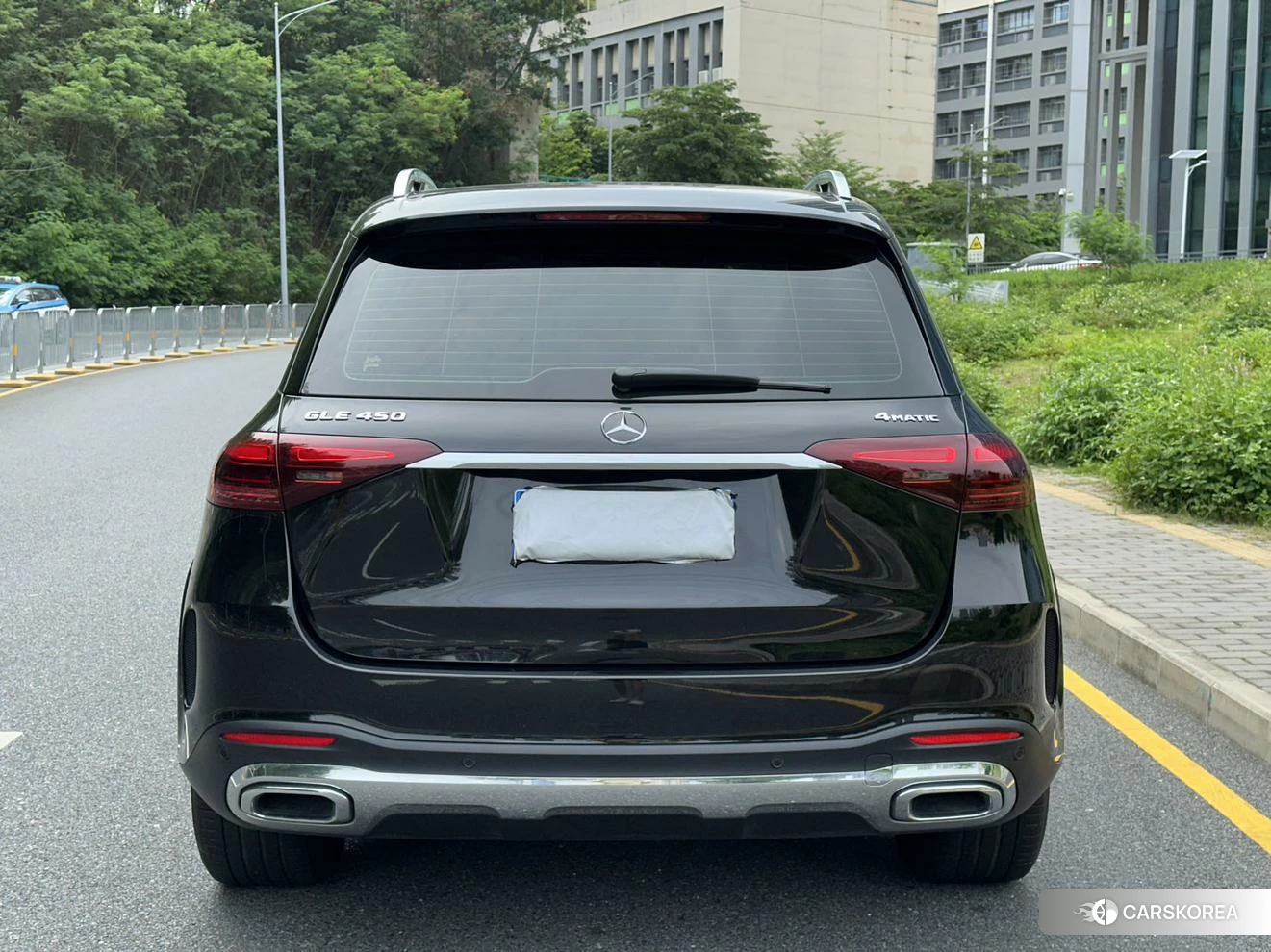 Mercedes-Benz GLE (import) 2023 Черный из Китая, фото 3