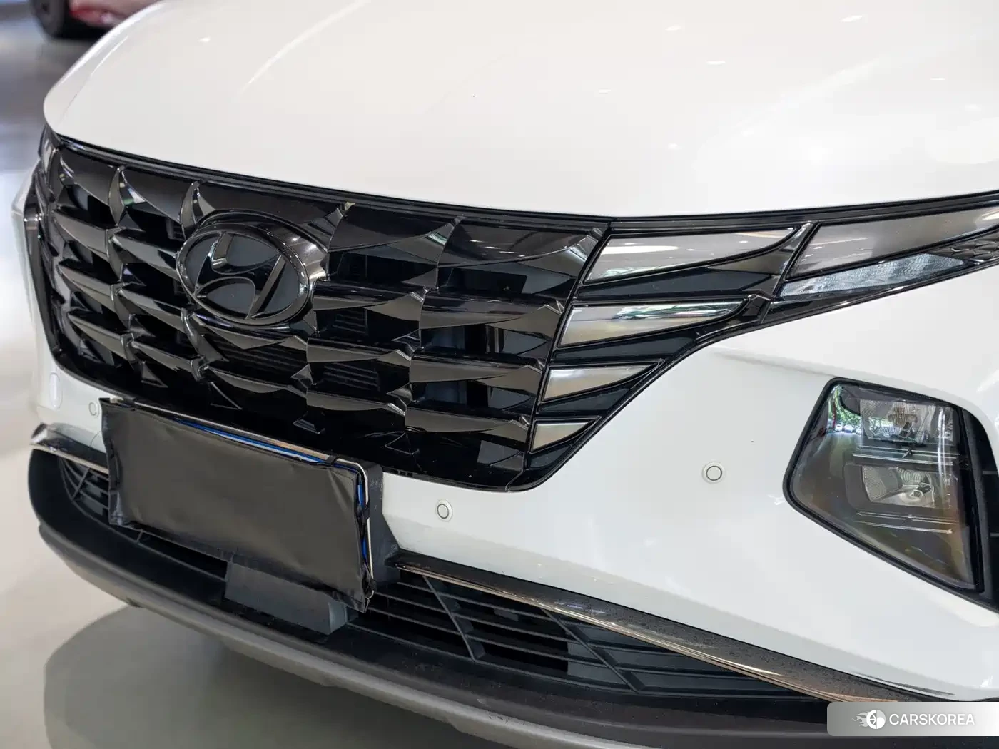 Hyundai Tucson 2023 Белый из Китая, фото 3