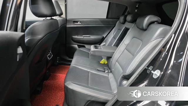Kia Sportage 4th Generation 2018 Черный из Кореи, фото 3