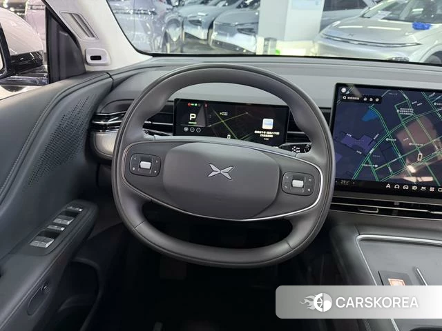 Xiaopeng Motors Xiaopeng G6 2025 Серебристо-серый из Китая, фото 3