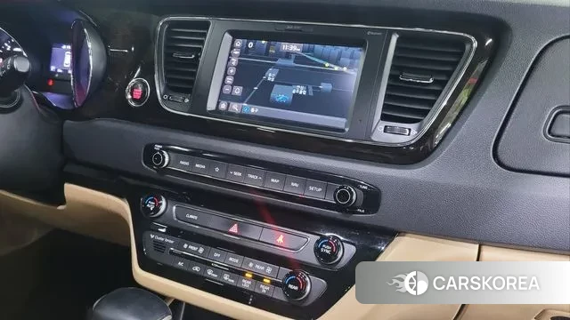 Kia The New Carnival 2018 Черный из Кореи, фото 3