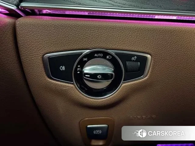 Mercedes-Benz E-Class W213 2019 Белый из Кореи, фото 3