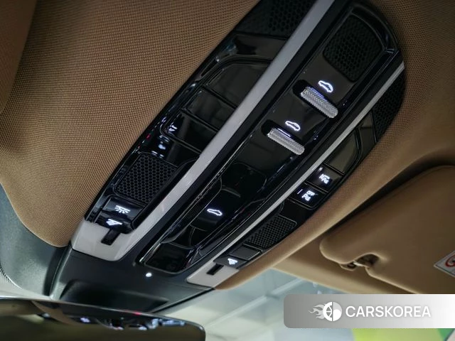 Porsche Panamera (971) 2018 Коричневый из Кореи, фото 3