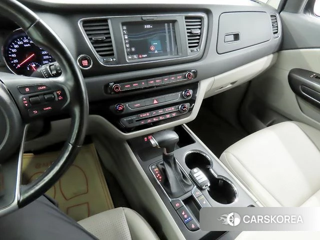 Kia The New Carnival 2020 Черный из Кореи, фото 3