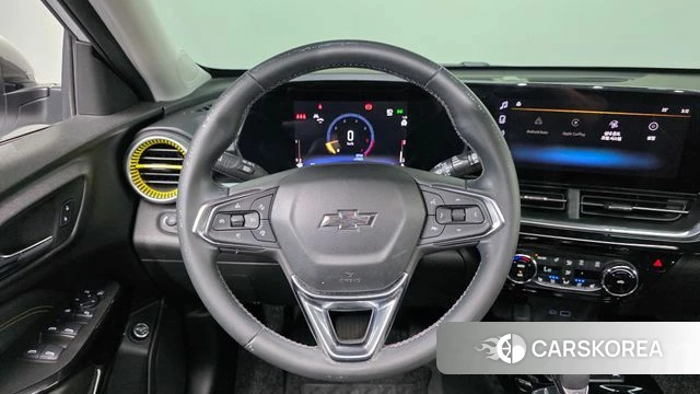 Chevrolet (GM Daewoo) Trax Crossover 2023 Белый из Кореи, фото 3