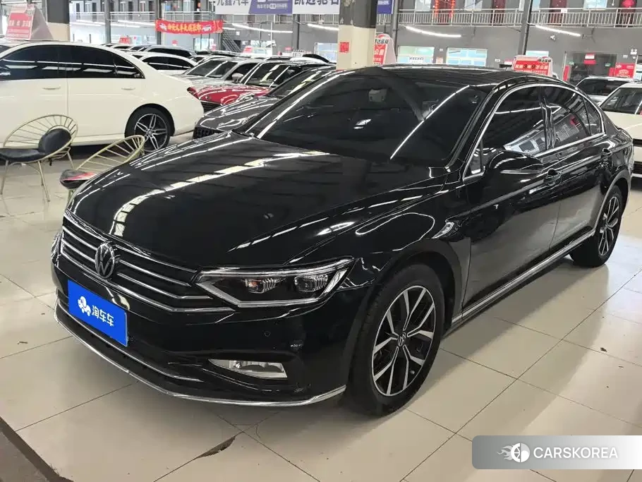 Volkswagen Magotan 2022 Черный из Китая, фото 3