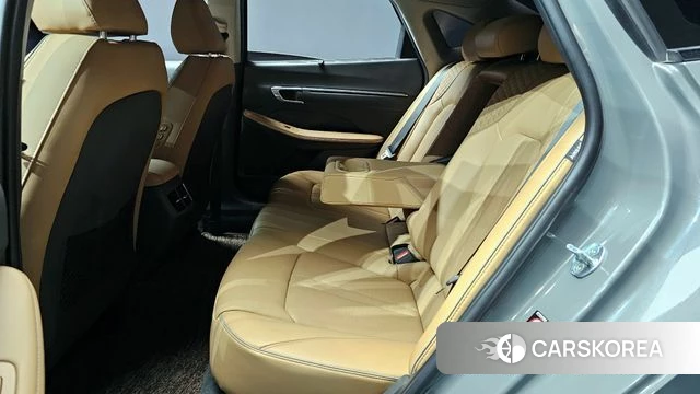 Hyundai Sonata (DN8) 2022 Серебристо-серый из Кореи, фото 3