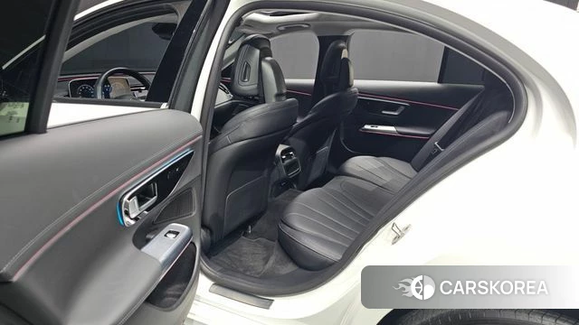 Mercedes-Benz E-Class W214 2025 Белый из Кореи, фото 3