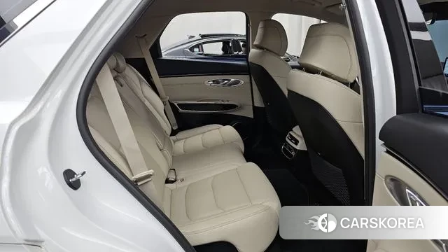 Genesis GV70 2021 Белый из Кореи, фото 3