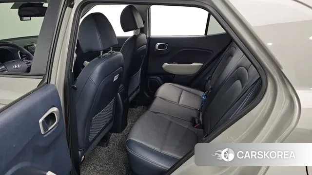 Hyundai Venue 2019 Серебристо-серый из Кореи, фото 3