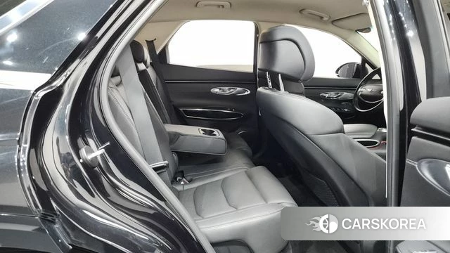 Genesis GV70 2022 Черный из Кореи, фото 3