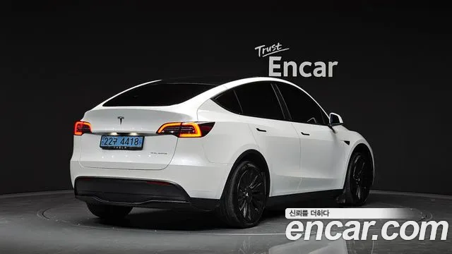 Tesla Model Y 2021 Белый из Кореи, фото 3
