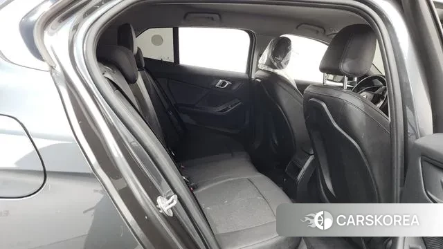 BMW 1 Series (F40) 2020 Серый из Кореи, фото 3