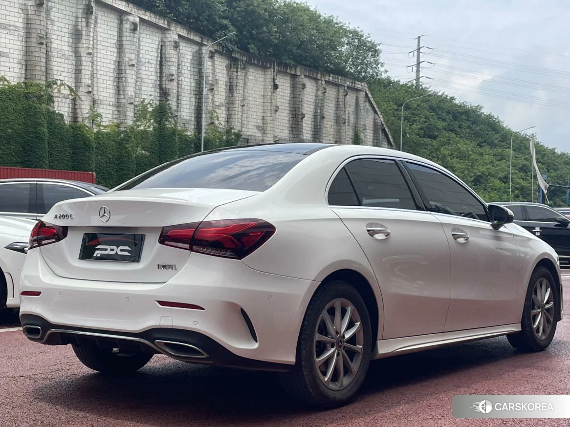 Mercedes-Benz Class A 2021 Белый из Китая, фото 3