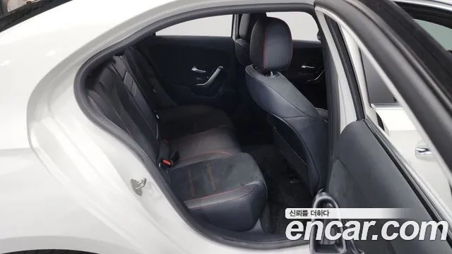 Mercedes-Benz A-Class W177 2022 Белый из Кореи, фото 3