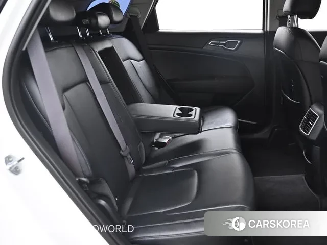 Kia Sportage 5th Generation 2021 Белый из Кореи, фото 3