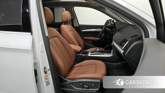 Audi Q5 (FY) 2022 Белый из Кореи, фото 3