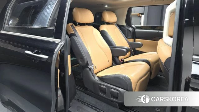 Kia Carnival 4th generation 2020 Черный из Кореи, фото 3